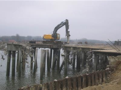 Van Kempen - Afbraak steiger Boelwerf